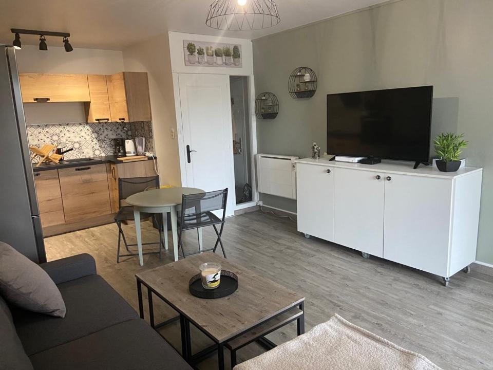 Superbe Appartement De 41M2 Refait A Neuf Saint-Jean-de-Monts Luaran gambar